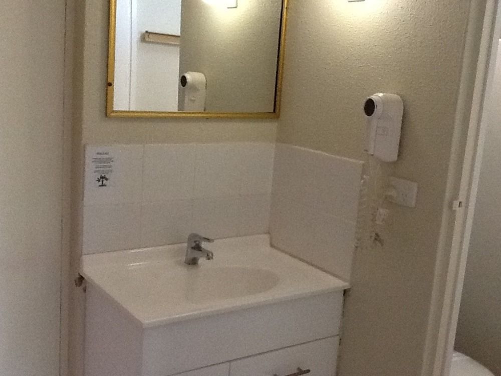 Motel Riverina Leeton Esterno foto
