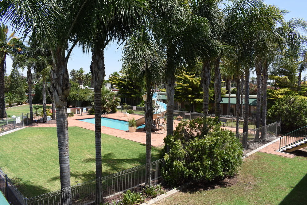 Motel Riverina Leeton Esterno foto